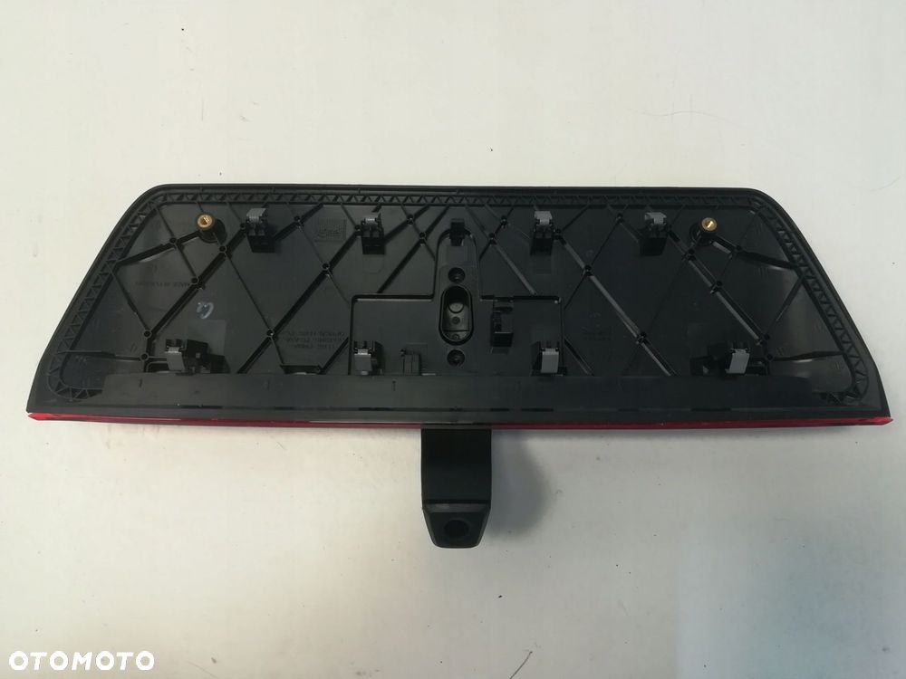 MERCEDES SPRINTER MAN TGE ŚWIATŁO STOP POD KAMERE - 9