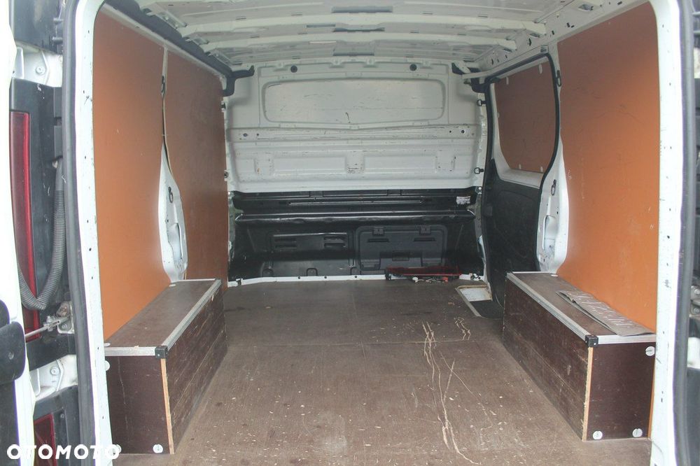 Renault Trafic - 11