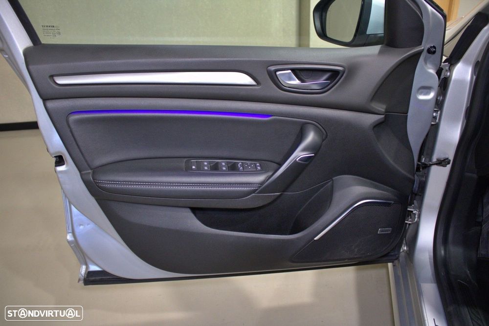 Renault Mégane Sport Tourer 1.5 dCi Bose Edition EDC - 21