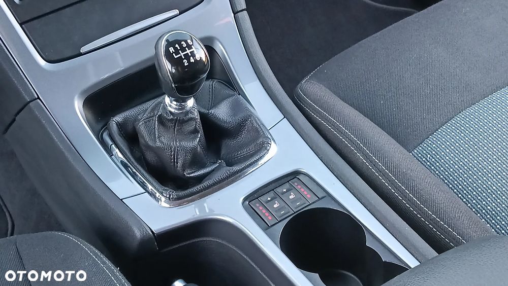Ford Mondeo 2.0 TDCi Ambiente - 8
