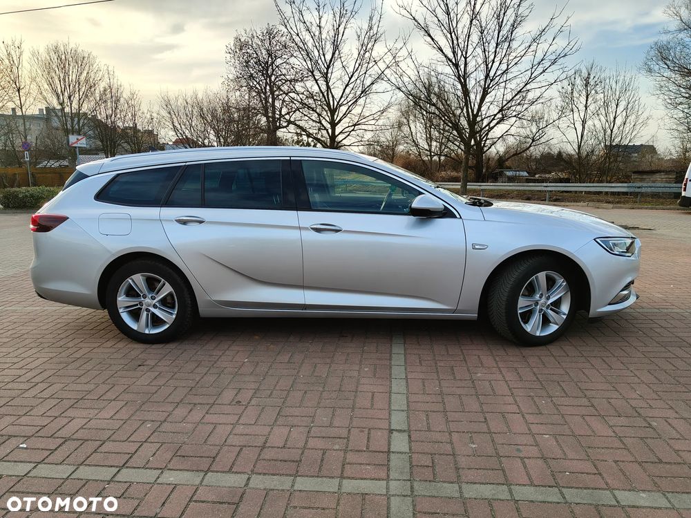 Opel Insignia 2.0 BiTurbo 4x4 Business Innovation - 4