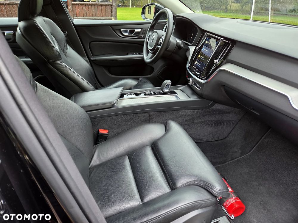 Volvo S60 T4 Geartronic RDesign - 32