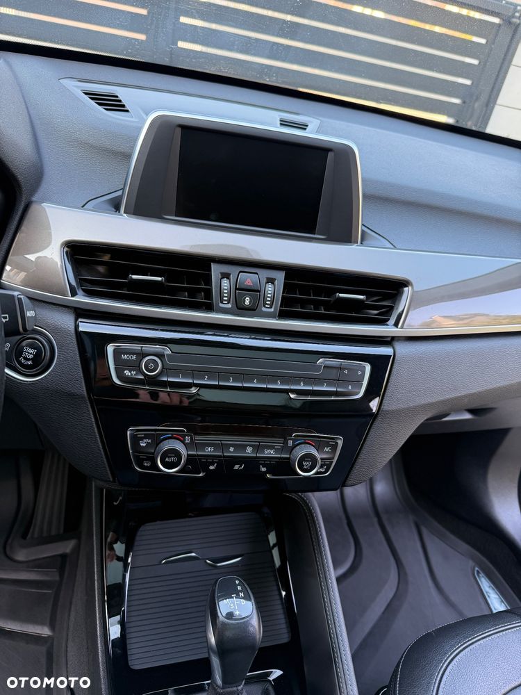 BMW X1 sDrive18d - 7