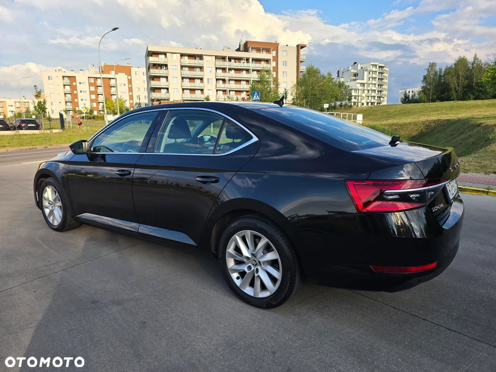 Skoda Superb - 27