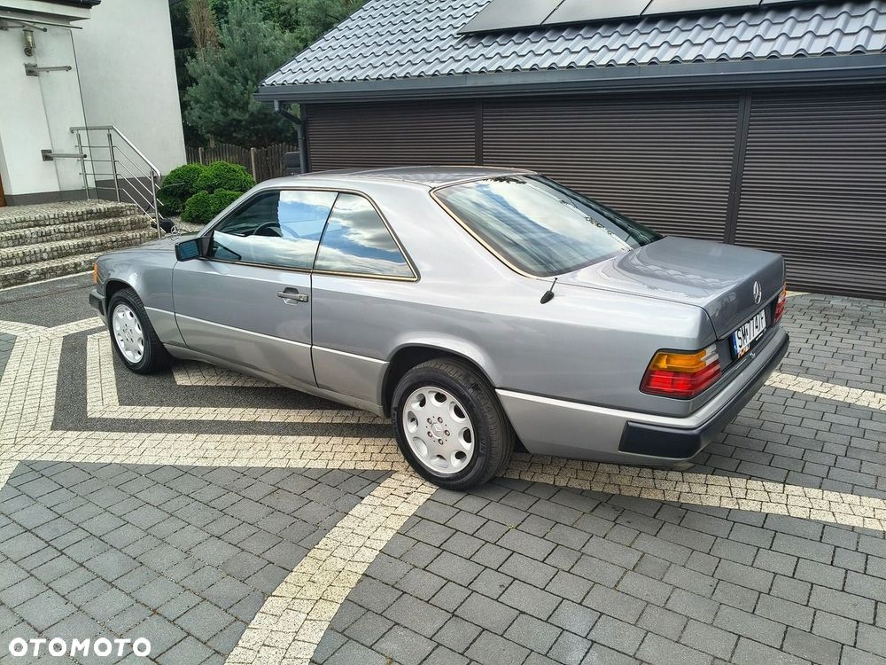 Mercedes-Benz W124 (1984-1993) - 6