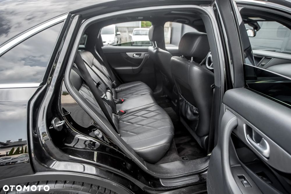 Infiniti QX70 3.7 S Premium - 26