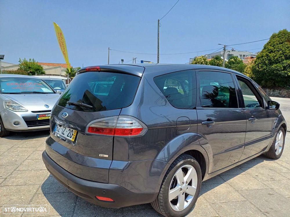 Ford S-Max 1.8 TDCi Titanium 7L - 7