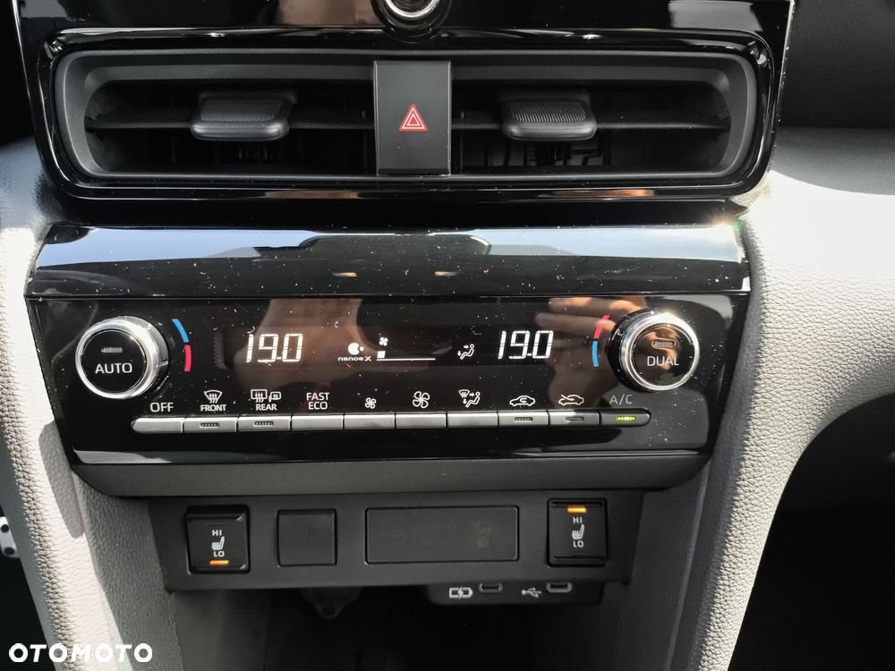 Toyota Yaris Cross Hybrid 1.5 GR Sport - 19