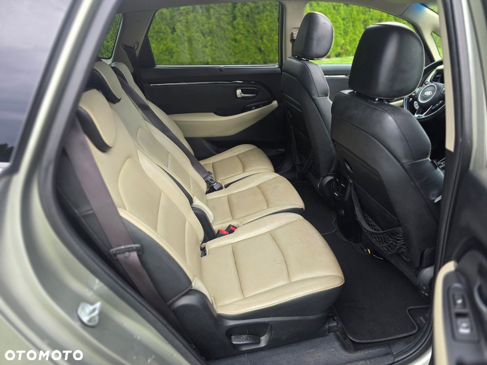Kia Carens 1.7 CRDi 136 Fifa World Cup Edition - 14