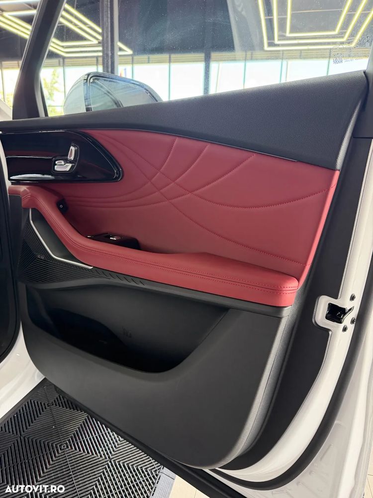 Omoda 9 1.5 TGDI 3DHT PHEV Exclusive - 34