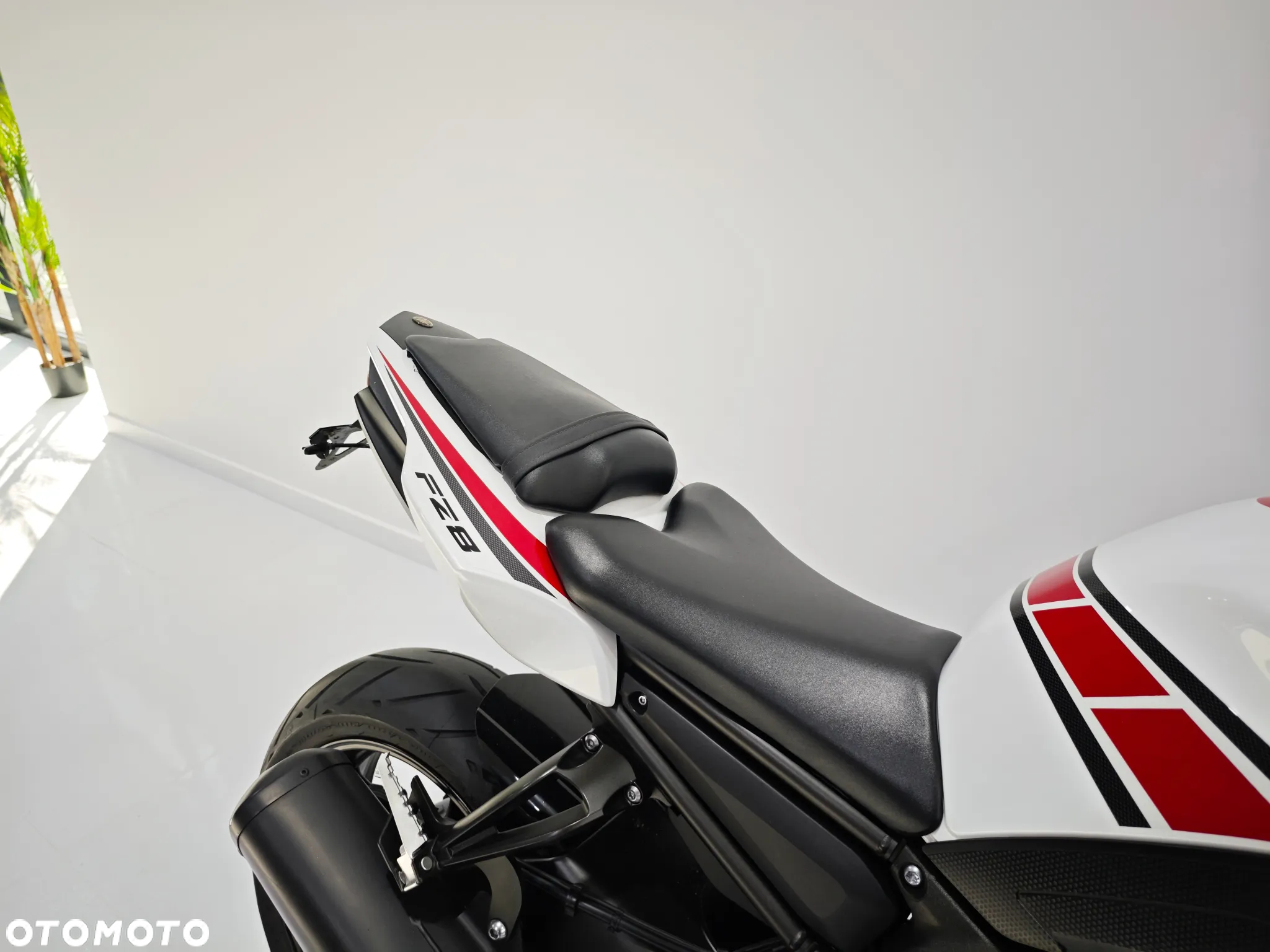 Yamaha FZ - 9