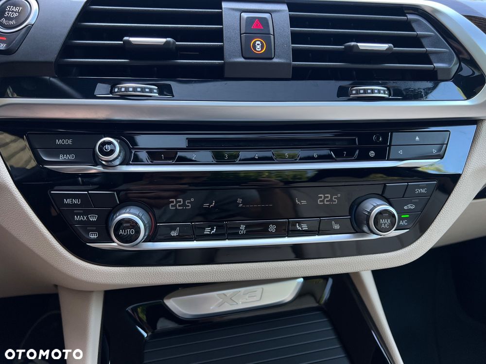 BMW X3 xDrive30i xLine - 27