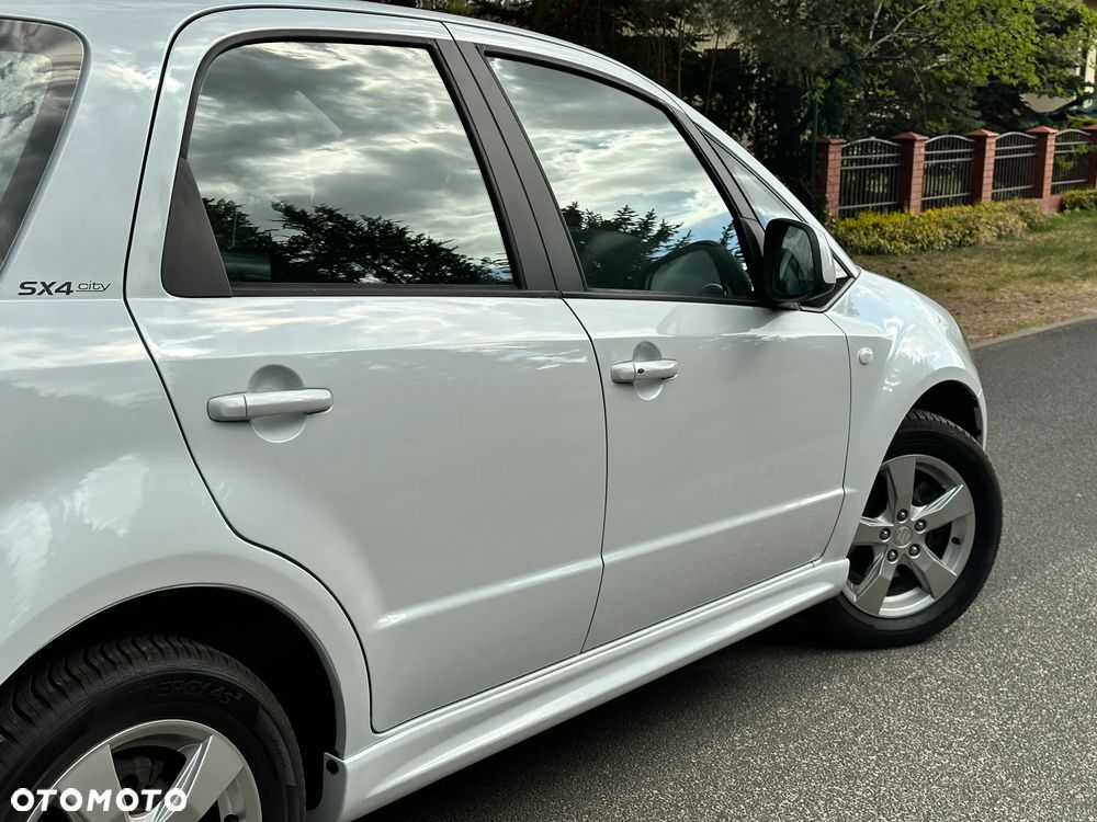 Suzuki SX4 1.6 VVT 4x2 City+ - 13