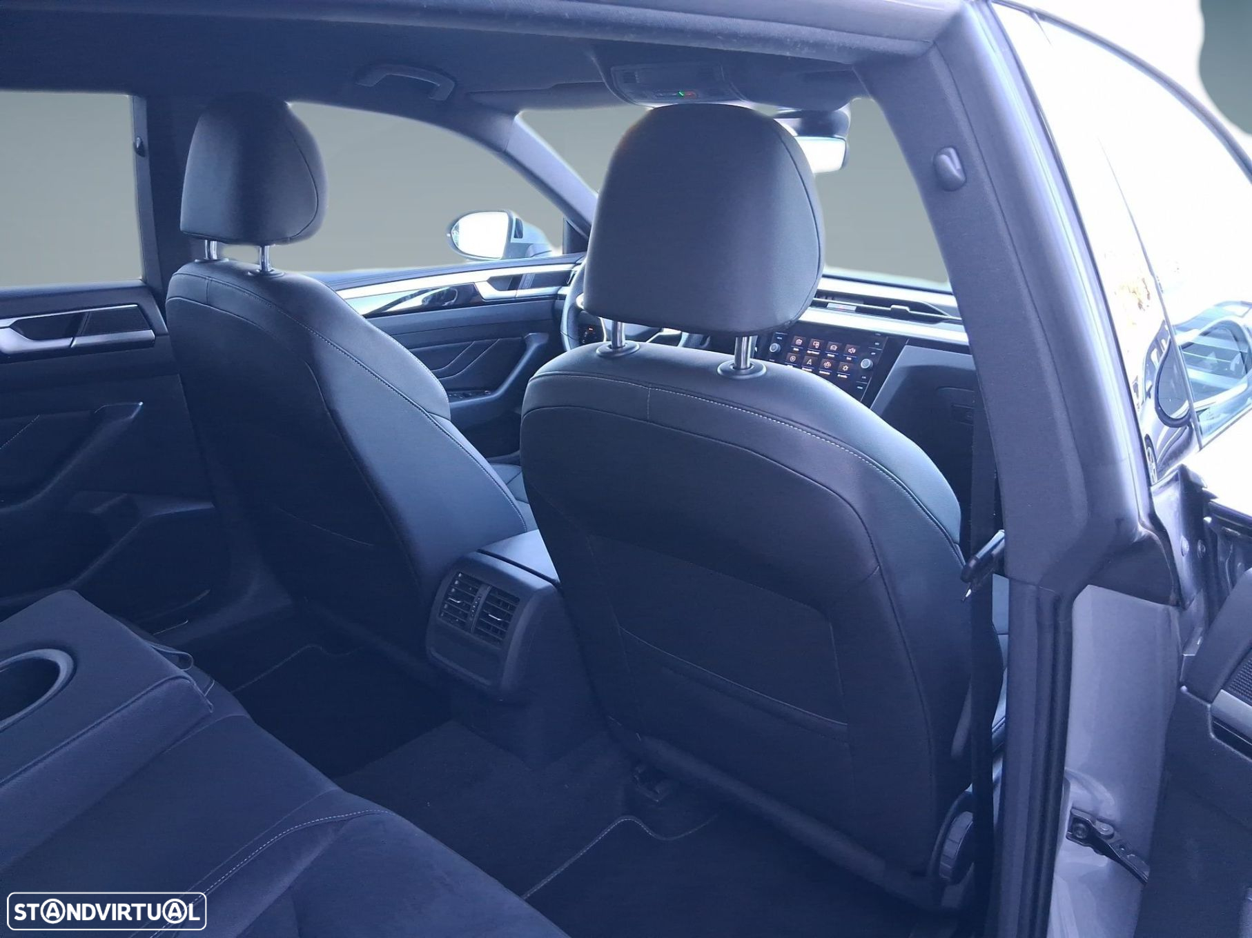 VW Arteon Shooting Brake 2.0 TDI R-Line DSG - 16