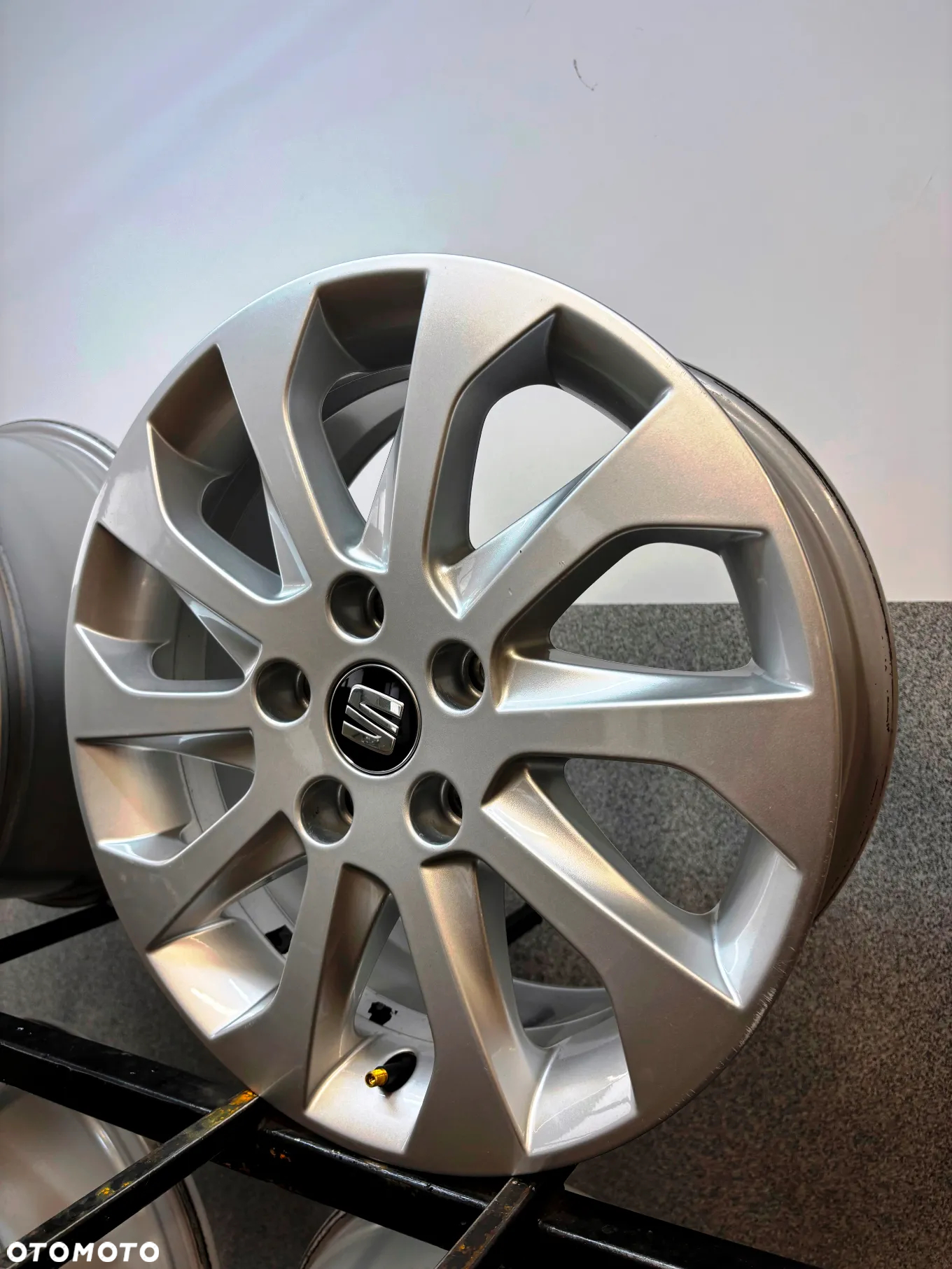 4 FELGI ALU. SEAT LEON III , VW GOLF 6,7,SKODA OCTAVIA 2,3  16''   6,5J ET46 - 6