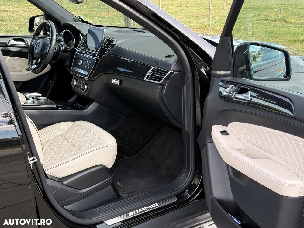 Mercedes-Benz GLE - 10