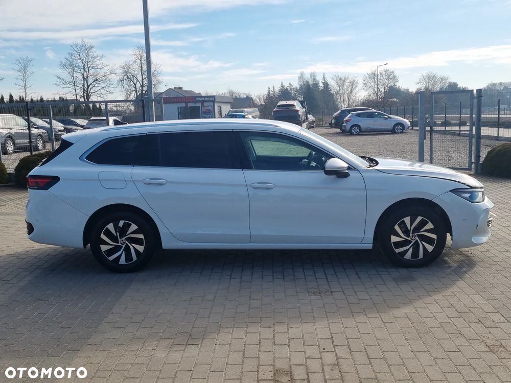 Volkswagen Passat Variant 1.5 TSI OPF DSG Business - 8
