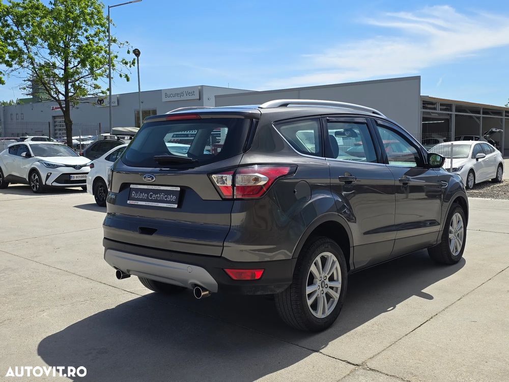 Ford Kuga 1.5 TDCi 2WD Titanium - 5
