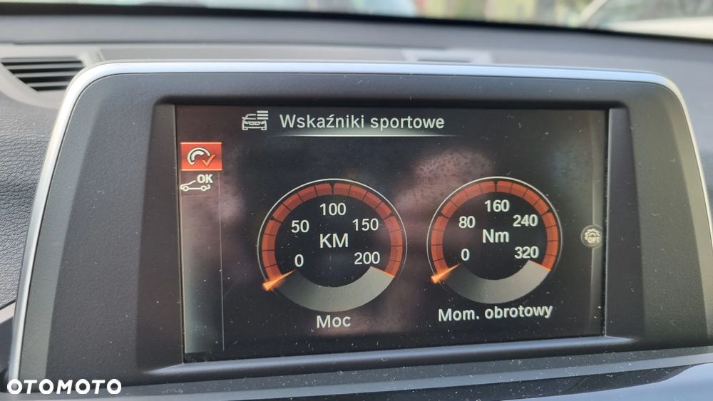 BMW X1 sDrive20i Sport Line - 18