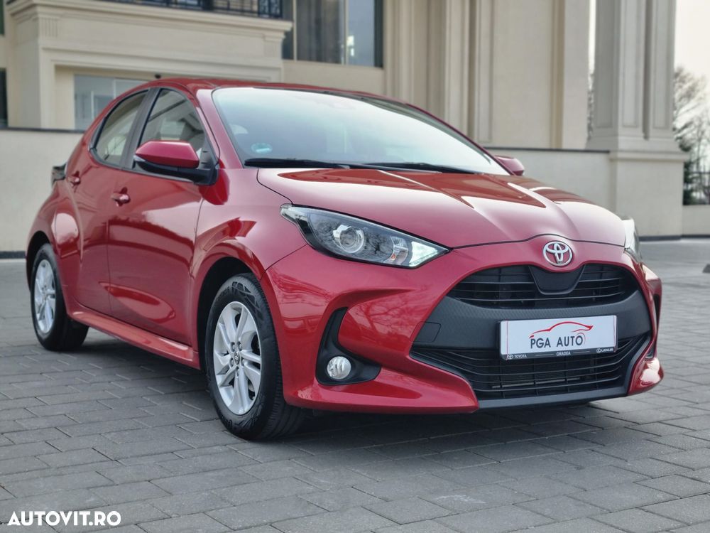 Toyota Yaris 1.5 L CVT Dynamic - 10