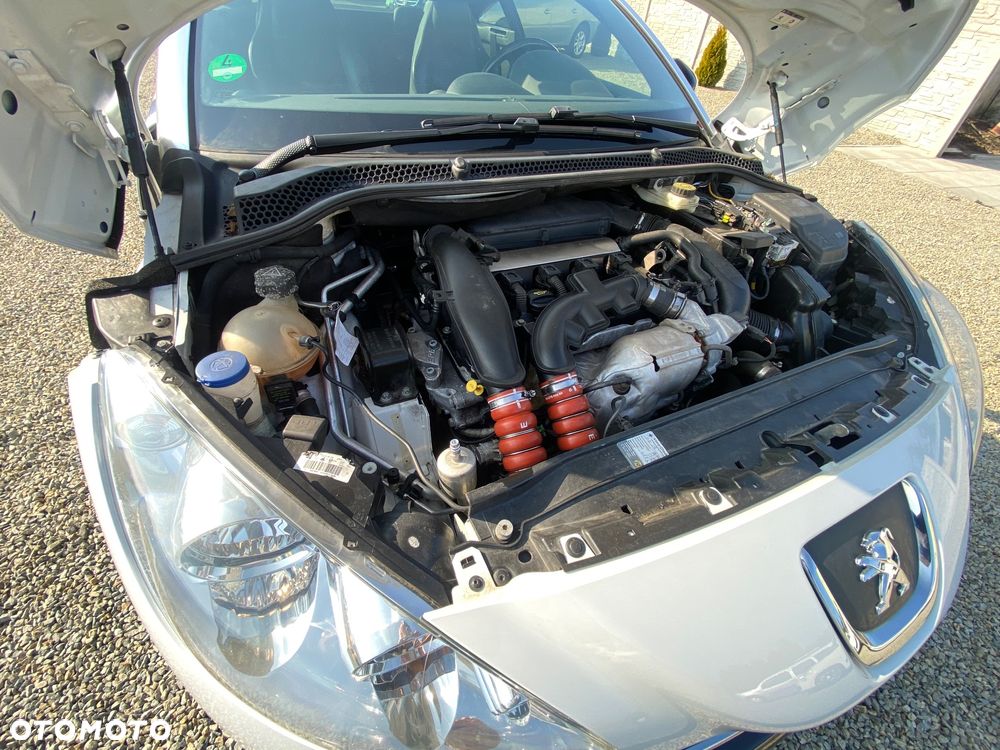 Peugeot RCZ 1.6 155 THP Automatik - 11