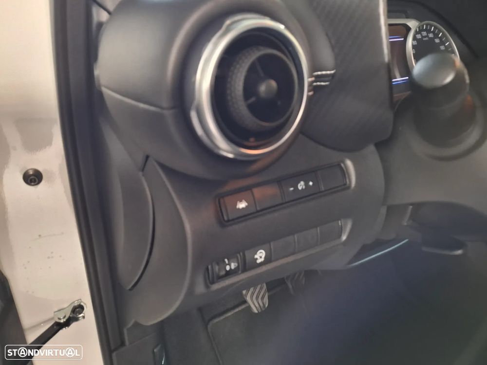 Nissan Juke 1.0 DIG-T N-Connecta NAV. - 16