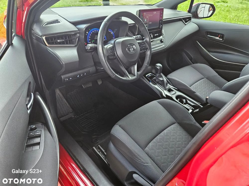 Toyota Corolla 1.8 Hybrid Executive - 10