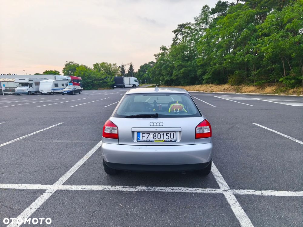Audi A3 Sportback - 6