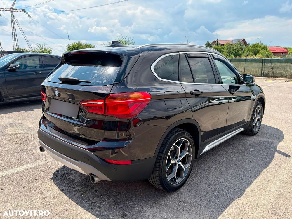 BMW X1 sDrive20i AT xLine - 4