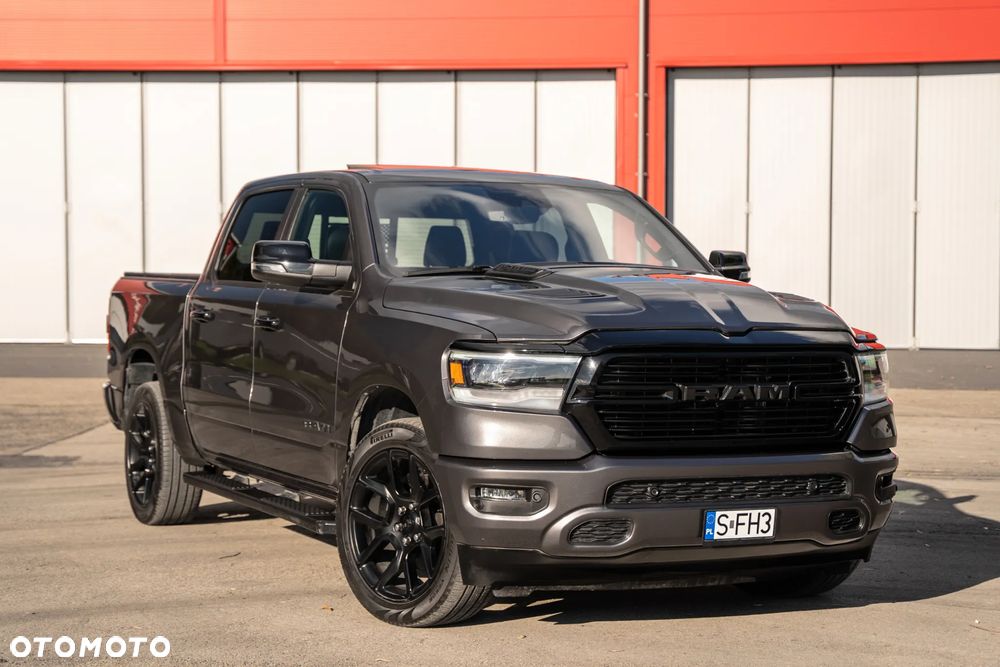 RAM 1500 5.7 Crew Cab Longbed Laramie Black - 2