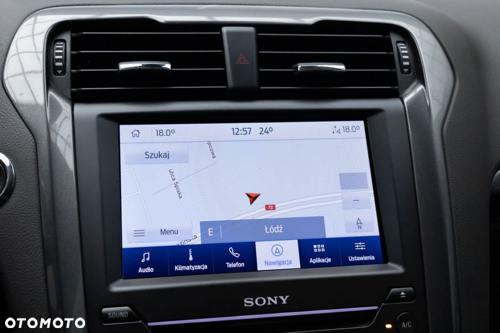 Ford Mondeo 2.0 Hybrid Titanium - 26