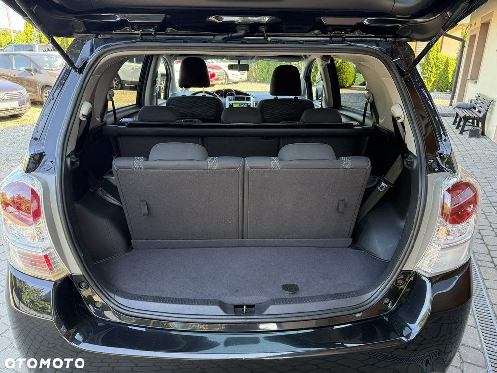 Toyota Verso 1.6 7-Sitzer Comfort - 27