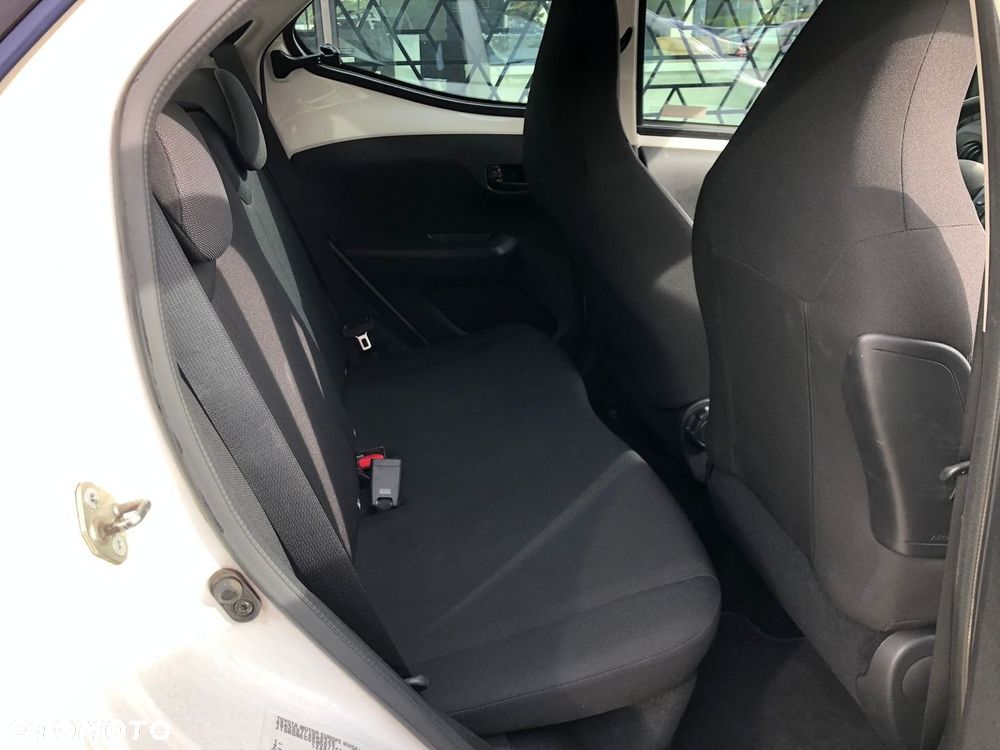 Toyota Aygo - 21