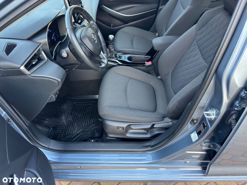 Toyota Corolla 1.6 Comfort - 32