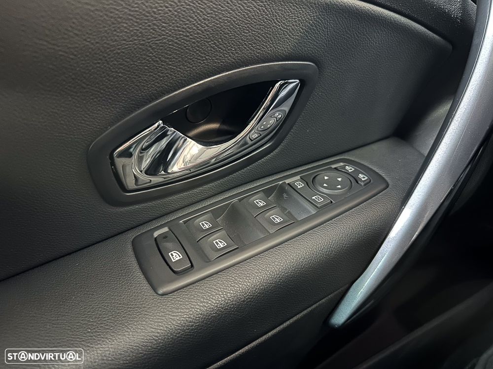 Renault Mégane Sport Tourer 1.5 dCi GT Line SS - 27