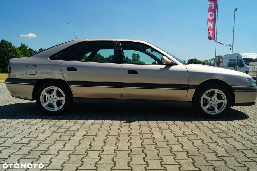 Renault Safrane - 7