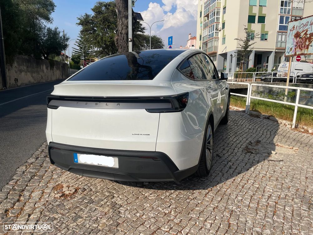 Tesla Model Y Long Range Tração Traseira - 3