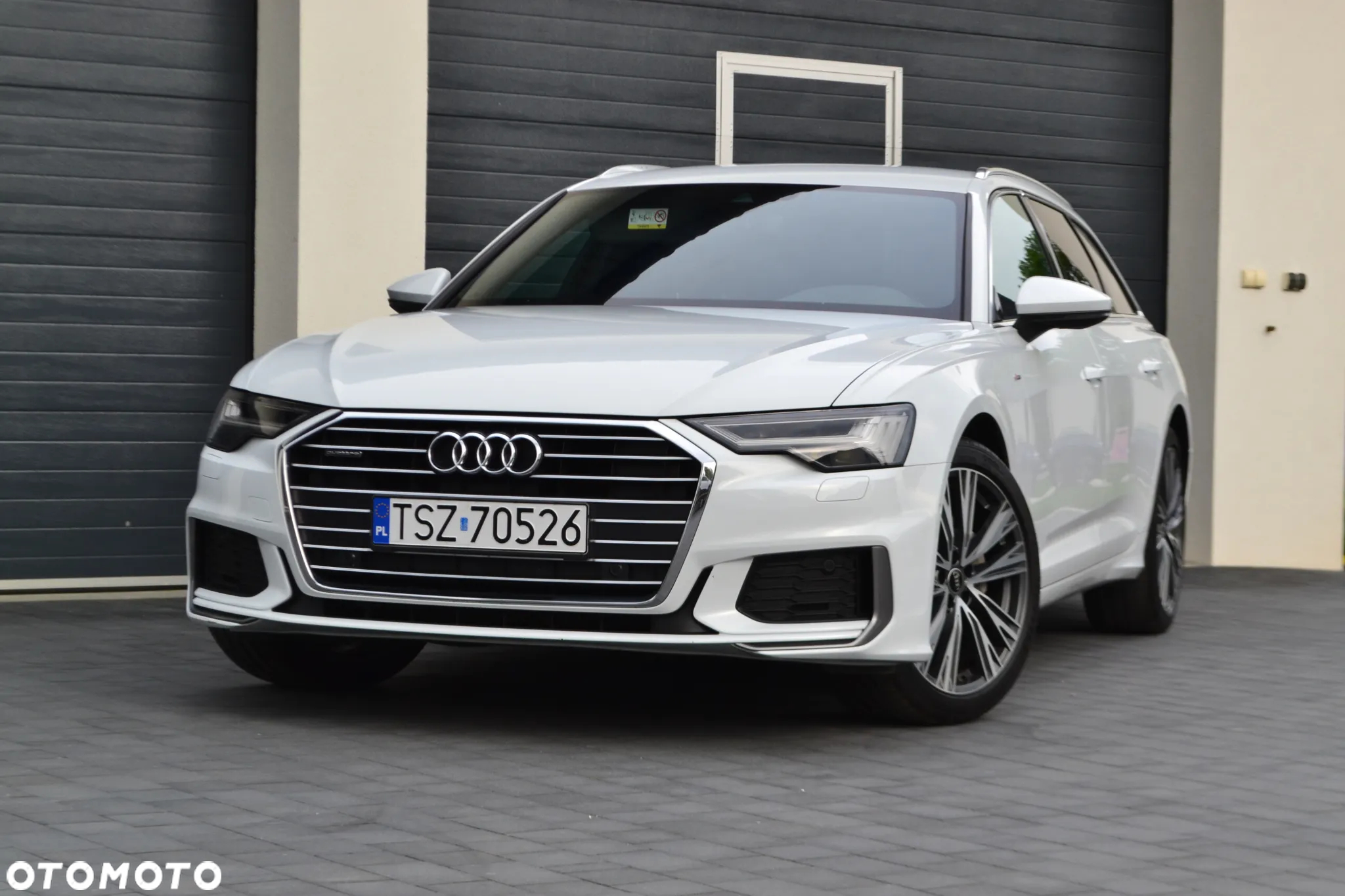 Audi A6 Avant 40 TDI quattro S tronic S line - 2