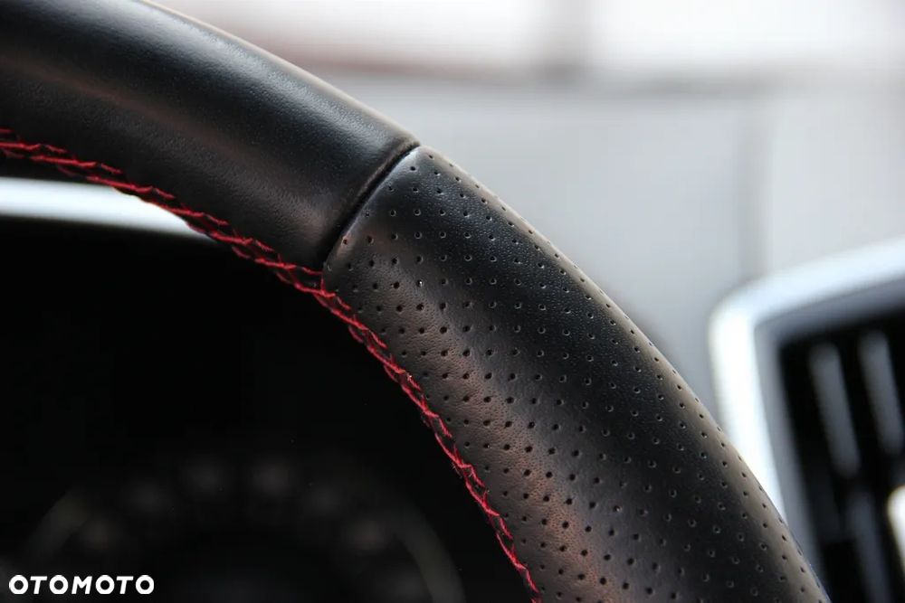 Ford S-Max 2.0 EcoBlue Twin-Turbo ST-Line - 28