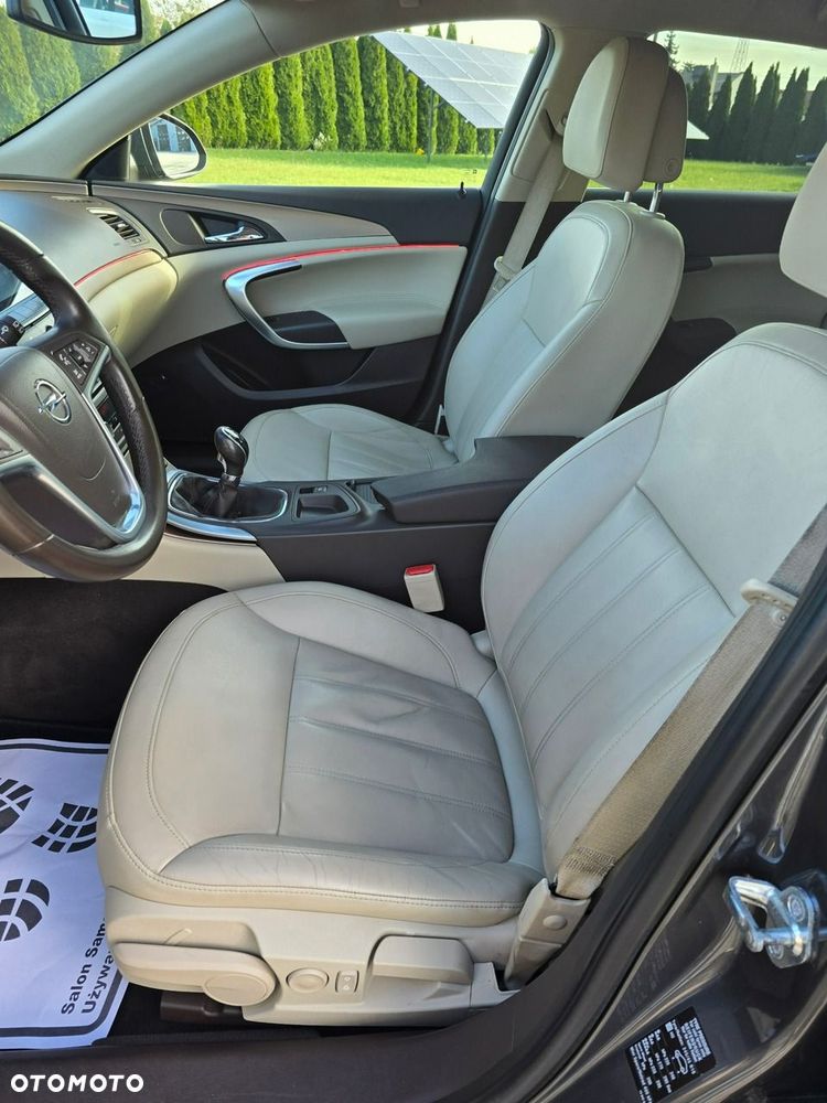 Opel Insignia - 13