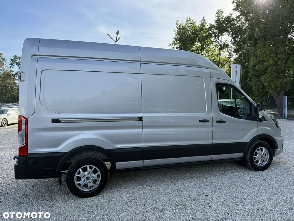 Ford Transit - 33