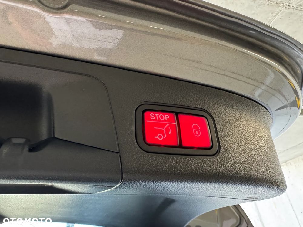 Mercedes-Benz GLA AMG 35 4-Matic - 28