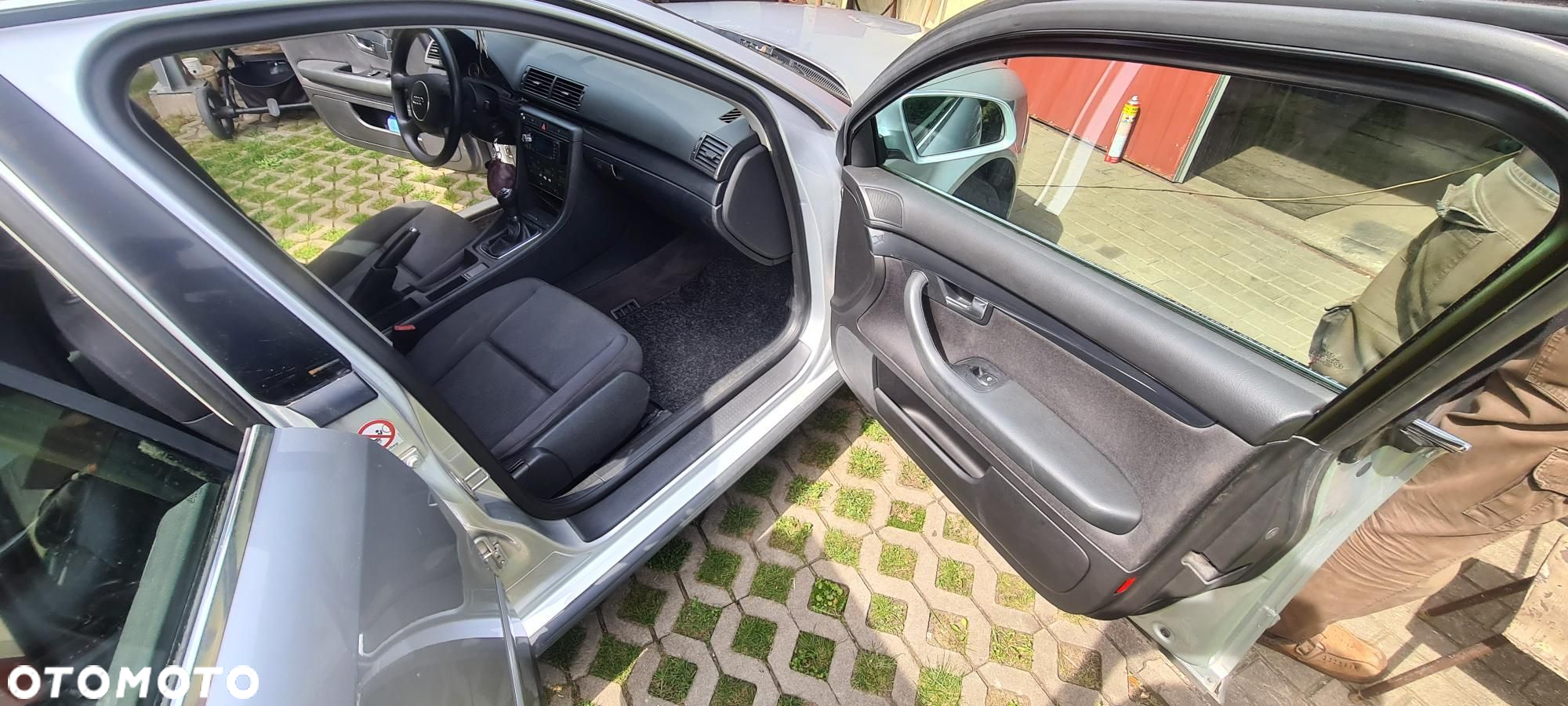 Audi A4 Avant 1.6 - 10