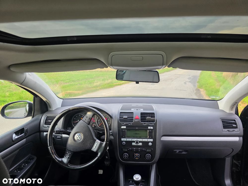 Volkswagen Golf 1.6 Tour Edition - 9