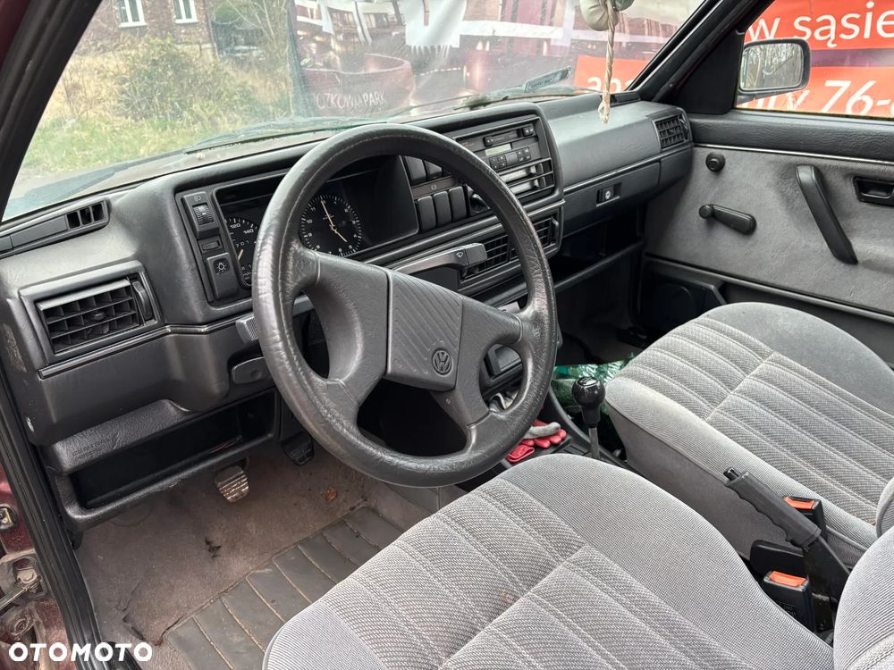 Volkswagen Jetta - 7