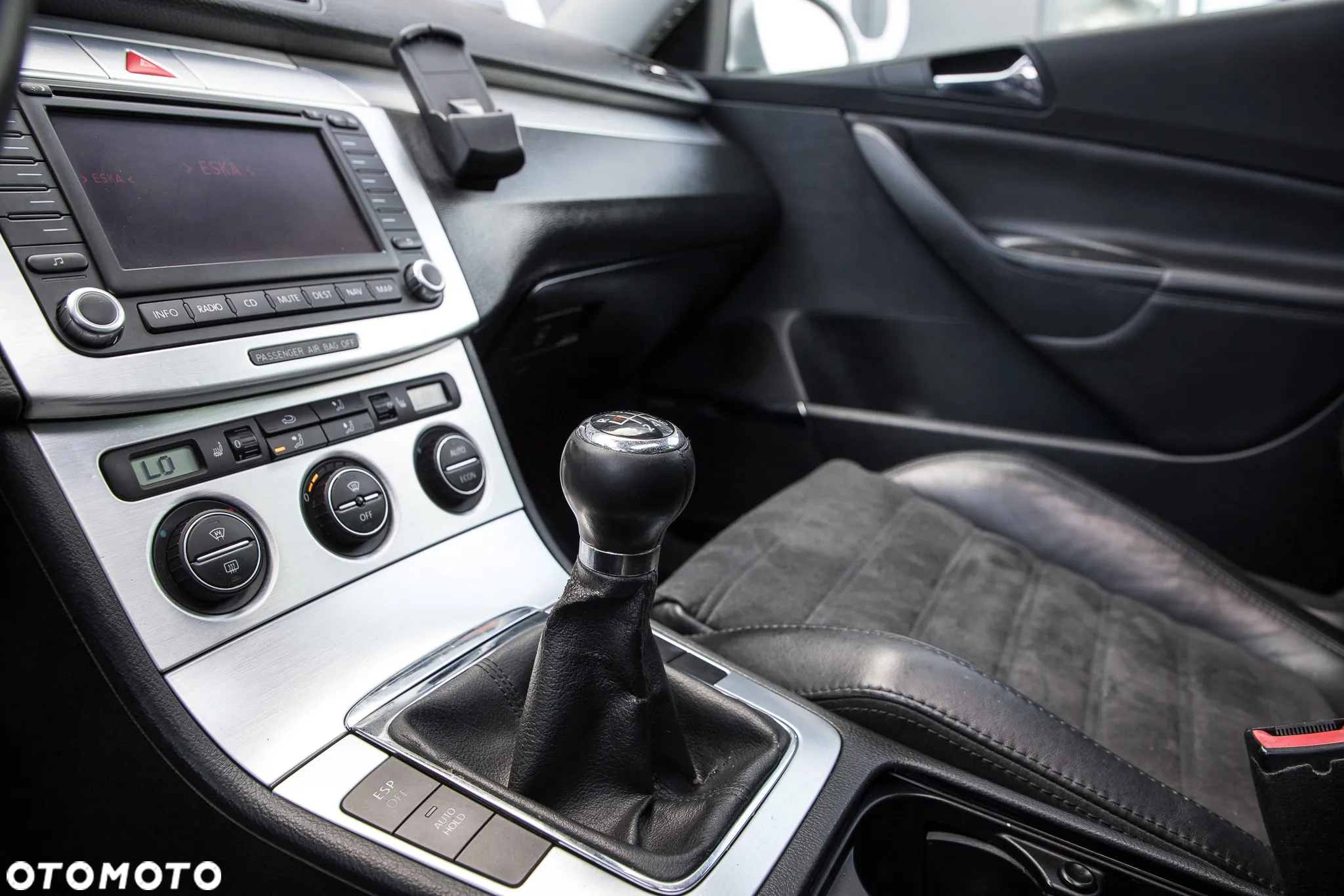Volkswagen Passat 2.0 TDI Highline - 22