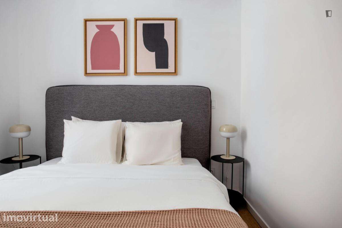 Apartamento com 1 quartos - localizado em São Bento Lisbon - Grande imagem: 2/13
