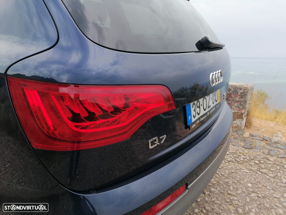 Audi Q7 3.0 V6 TDi quattro S-line Tiptronic - 12