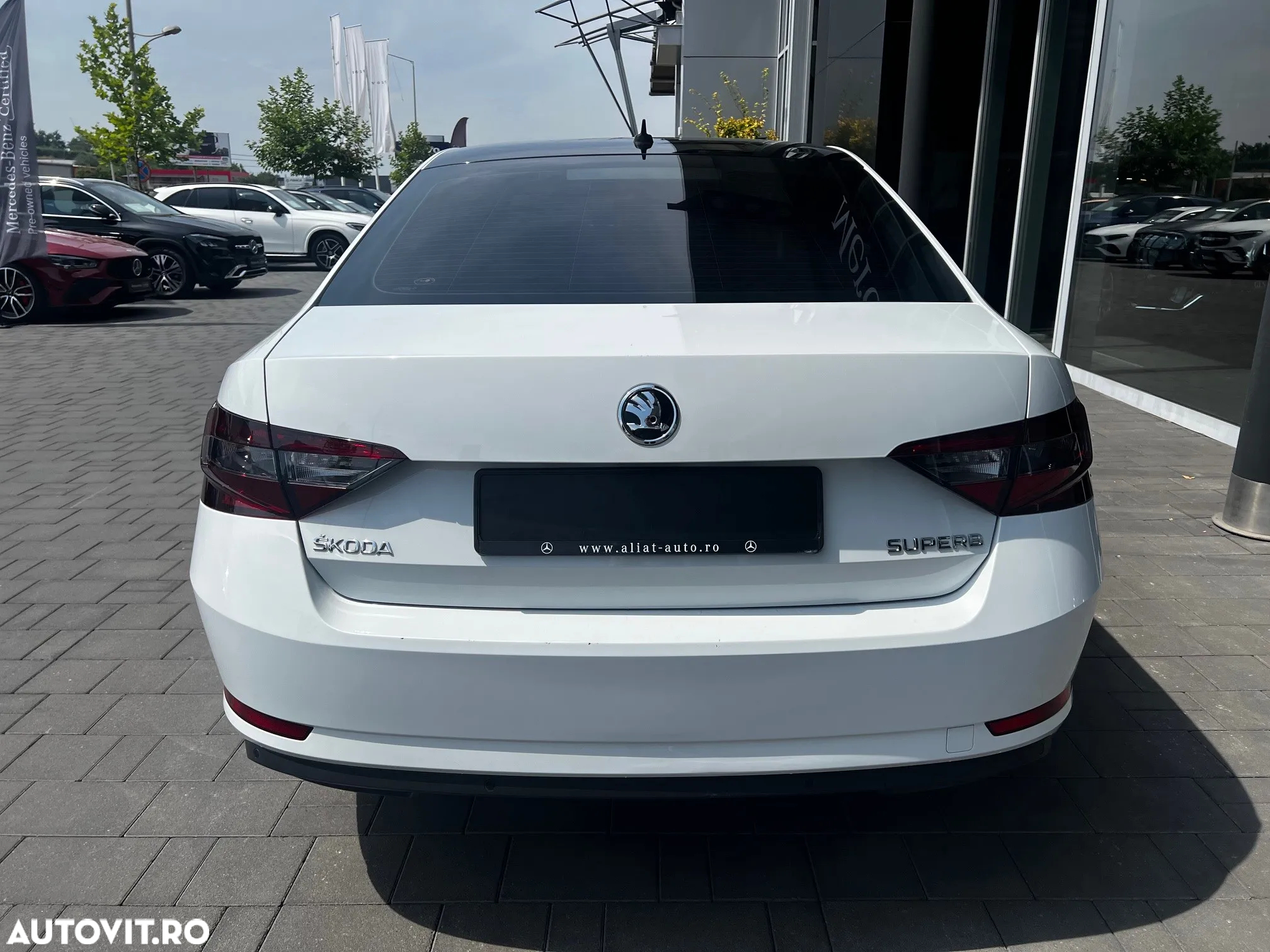 Skoda Superb 2.0 TDI Style - 4