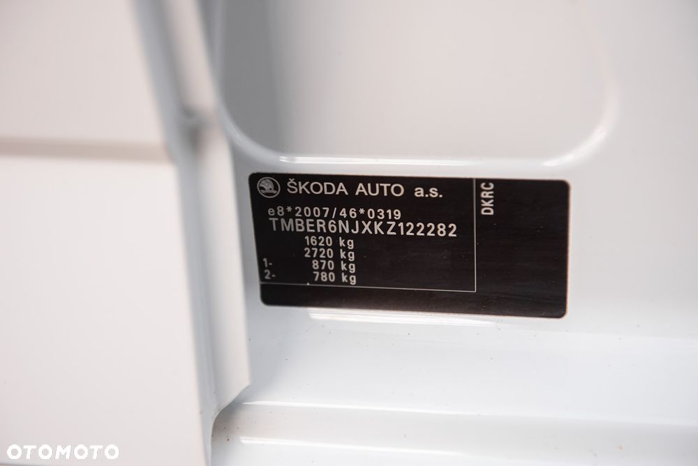 Skoda Fabia 1.0 TSI DSG Ambition - 32